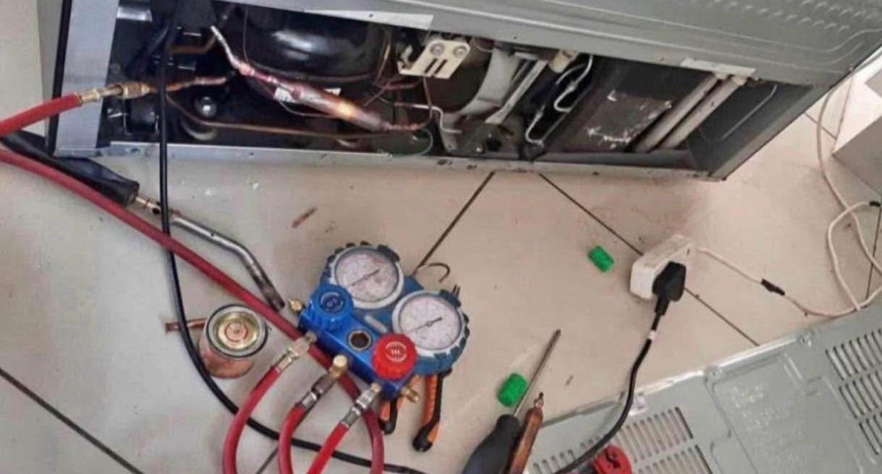 Unitech technician repair job